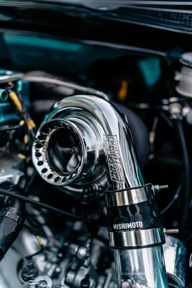 Impactul modului turbo asupra variabilităţii