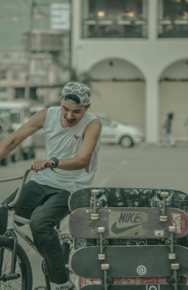 Sloturi și film: rolul jocurilor în cinematografia românească