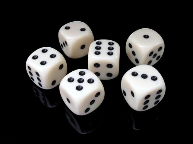 Matematica gamble-ului 50/50: nu e chiar 50/50
